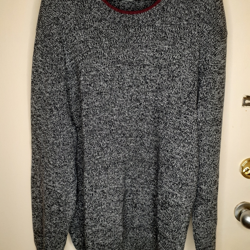 Eddie Bauer Dark Gray, Burgandy & White Super Soft Men's Sweater Size 2XL